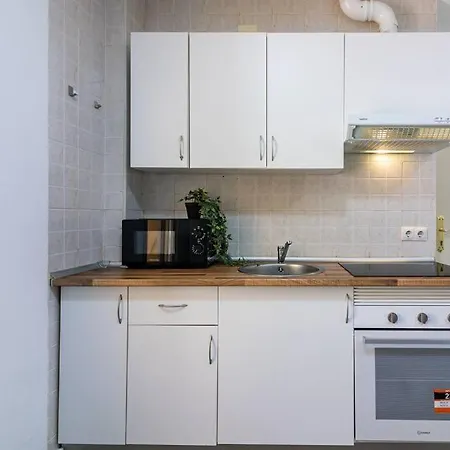 Churruca Apartments! Апартаменты Малага